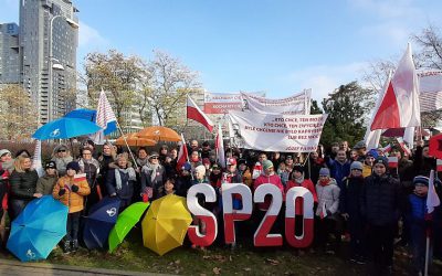 “Dwudziestka” na Gdyńskiej Paradzie Niepodległości